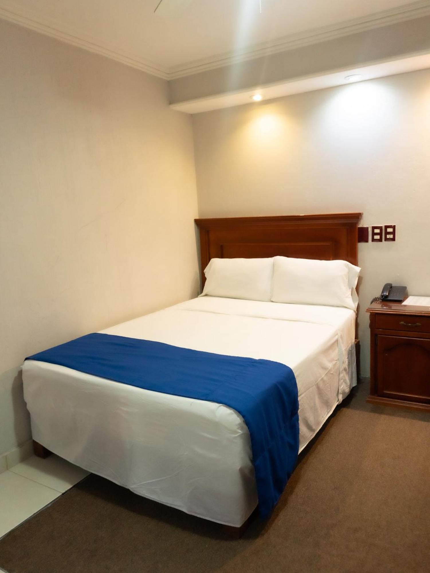 Hotel Real De La Barca Екстер'єр фото